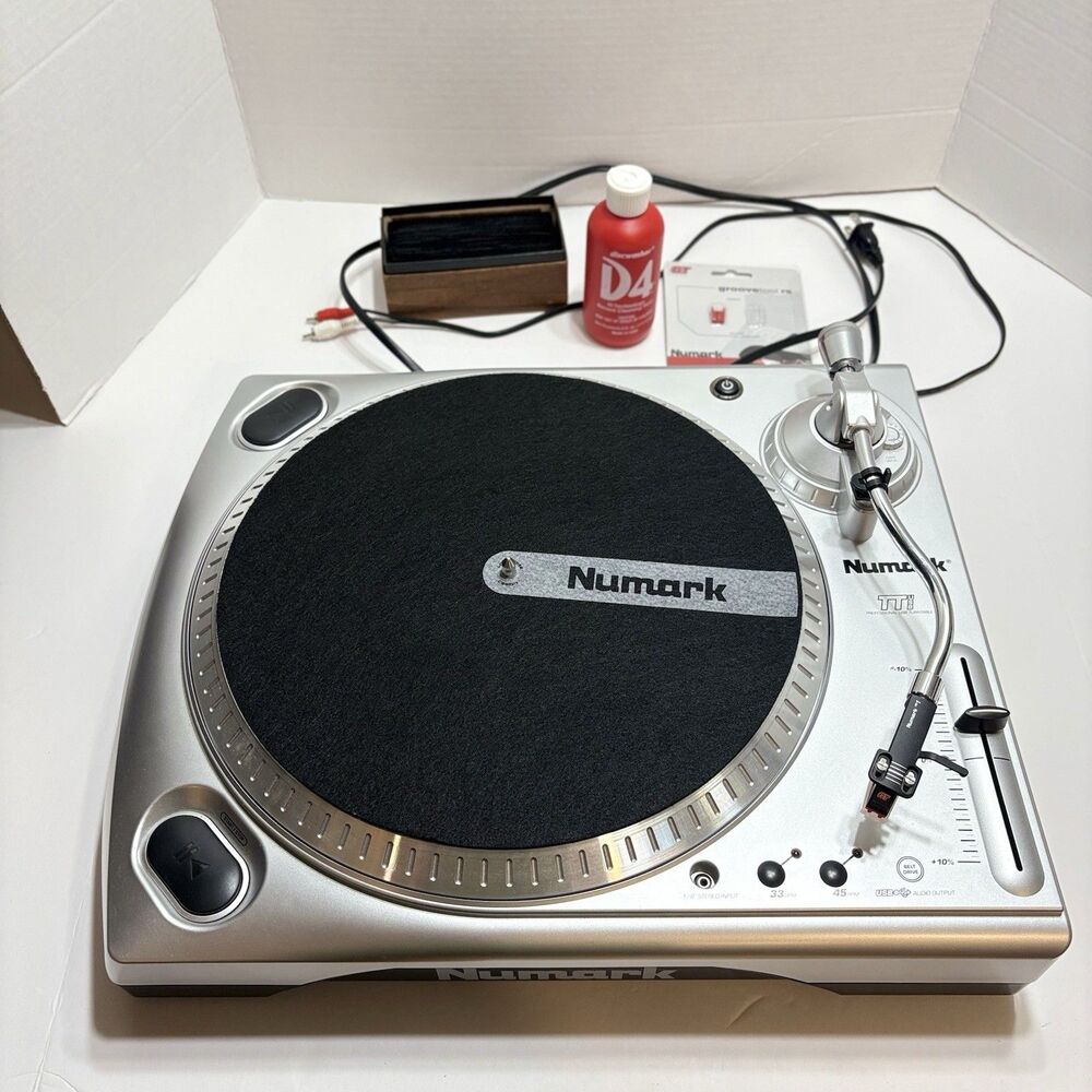 Numark TTUSB Turntable with USB Output Record Player New Needle with Cables